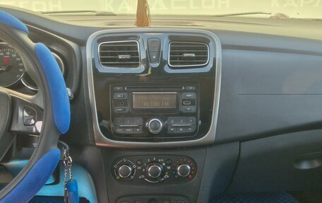 Renault Logan II, 2014 год, 620 000 рублей, 10 фотография