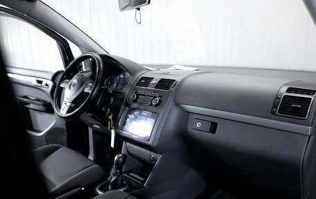 Volkswagen Touran III, 2012 год, 1 149 000 рублей, 16 фотография