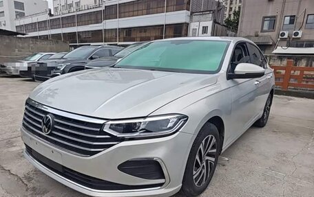 Volkswagen Lavida, 2023 год, 1 323 000 рублей, 1 фотография