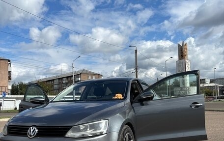 Volkswagen Jetta VI, 2012 год, 920 000 рублей, 1 фотография