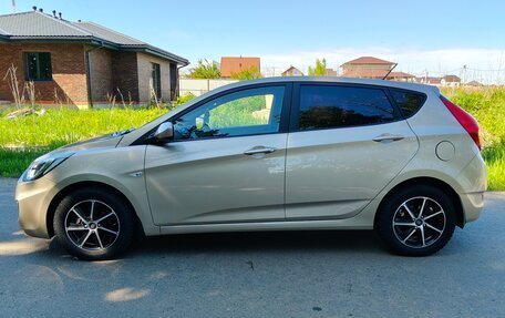Hyundai Solaris II рестайлинг, 2012 год, 699 000 рублей, 4 фотография