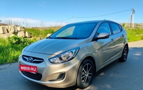 Hyundai Solaris II рестайлинг, 2012 год, 699 000 рублей, 2 фотография
