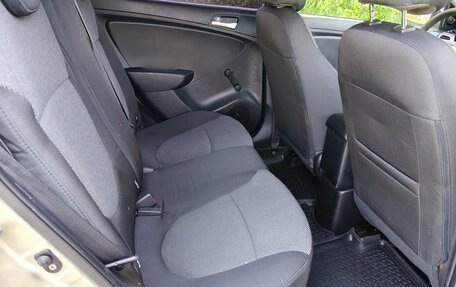 Hyundai Solaris II рестайлинг, 2012 год, 699 000 рублей, 15 фотография