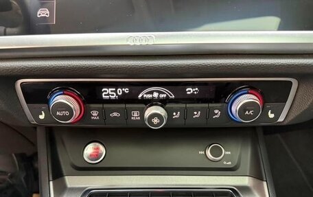 Audi Q3, 2022 год, 2 200 000 рублей, 8 фотография