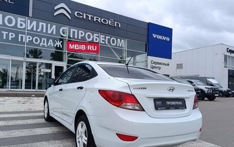 Hyundai Solaris II рестайлинг, 2014 год, 690 000 рублей, 4 фотография