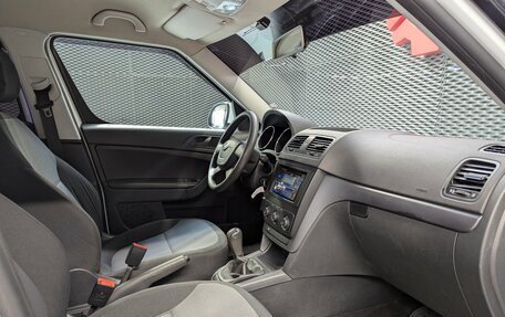 Skoda Yeti I рестайлинг, 2012 год, 760 000 рублей, 23 фотография