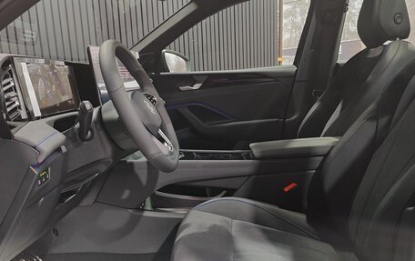 Volkswagen Tiguan, 2026 год, 4 569 000 рублей, 11 фотография