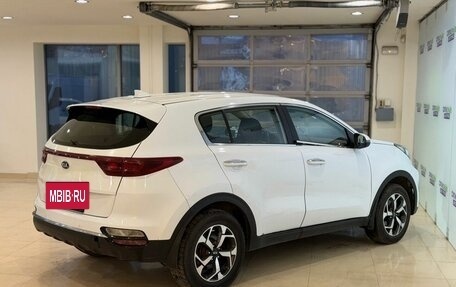 KIA Sportage IV рестайлинг, 2021 год, 1 499 000 рублей, 7 фотография