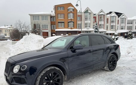 Bentley Bentayga I, 2018 год, 7 400 000 рублей, 4 фотография