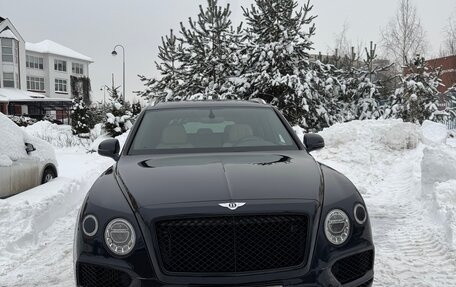 Bentley Bentayga I, 2018 год, 7 400 000 рублей, 2 фотография