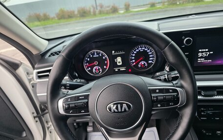 KIA K5, 2022 год, 2 127 000 рублей, 10 фотография