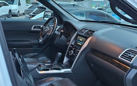 Ford Explorer VI, 2013 год, 999 999 рублей, 11 фотография
