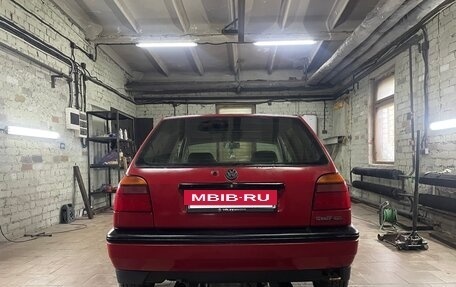 Volkswagen Golf III, 1993 год, 220 000 рублей, 2 фотография