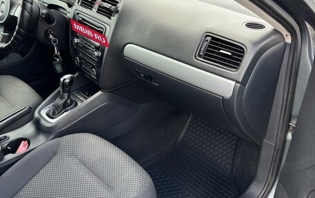 Volkswagen Jetta VI, 2012 год, 920 000 рублей, 17 фотография