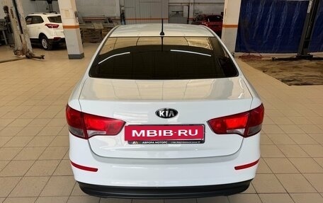 KIA Rio III рестайлинг, 2016 год, 1 000 000 рублей, 4 фотография