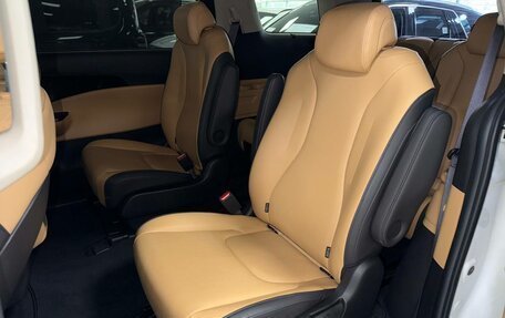 KIA Carnival, 2021 год, 4 200 000 рублей, 23 фотография