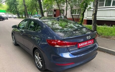 Hyundai Elantra VI рестайлинг, 2018 год, 1 620 000 рублей, 5 фотография