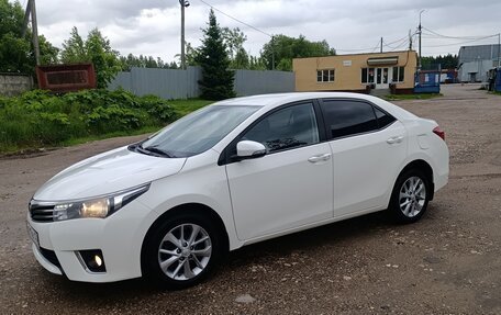 Toyota Corolla, 2015 год, 1 360 000 рублей, 2 фотография