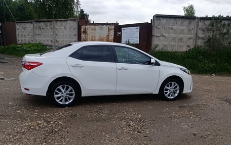 Toyota Corolla, 2015 год, 1 360 000 рублей, 5 фотография