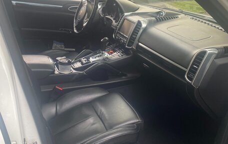 Porsche Cayenne III, 2012 год, 2 650 000 рублей, 7 фотография