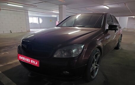 Mercedes-Benz C-Класс, 2009 год, 1 050 000 рублей, 3 фотография