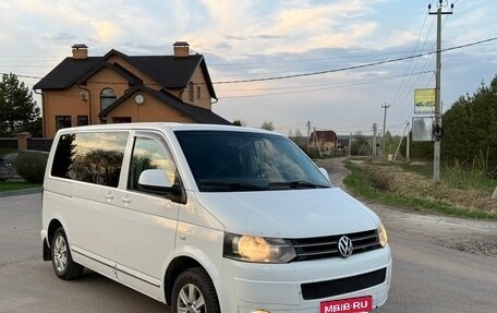 Volkswagen Caravelle T5, 2010 год, 1 250 000 рублей, 6 фотография