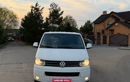 Volkswagen Caravelle T5, 2010 год, 1 250 000 рублей, 7 фотография