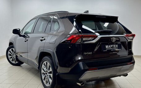 Toyota RAV4, 2019 год, 3 720 000 рублей, 4 фотография