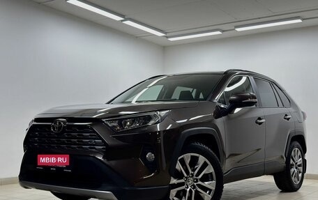 Toyota RAV4, 2019 год, 3 720 000 рублей, 7 фотография