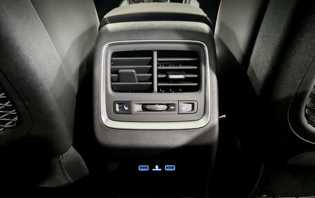 Geely Atlas, 2024 год, 2 285 000 рублей, 15 фотография