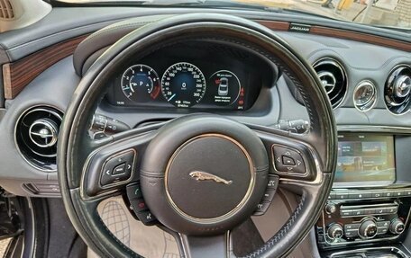 Jaguar XJ IV (X351), 2017 год, 3 085 000 рублей, 6 фотография