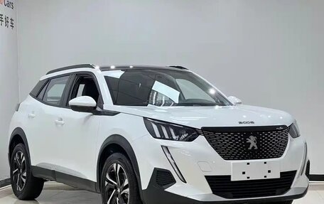 Peugeot 2008 II, 2023 год, 1 465 000 рублей, 3 фотография