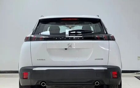 Peugeot 2008 II, 2023 год, 1 465 000 рублей, 4 фотография