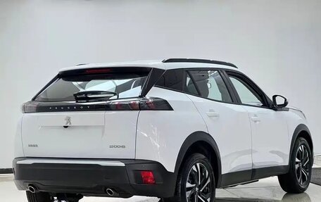 Peugeot 2008 II, 2023 год, 1 465 000 рублей, 6 фотография