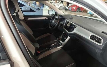 Volkswagen T-Roc I, 2022 год, 1 372 006 рублей, 6 фотография