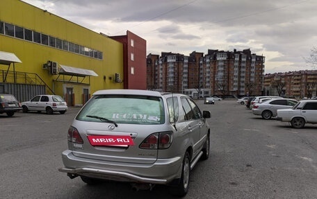 Lexus RX IV рестайлинг, 2001 год, 1 050 000 рублей, 3 фотография