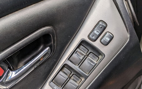Lexus RX IV рестайлинг, 2001 год, 1 050 000 рублей, 28 фотография