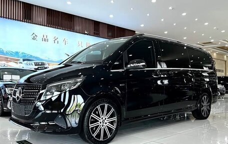 Mercedes-Benz V-Класс, 2026 год, 10 300 000 рублей, 1 фотография