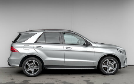 Mercedes-Benz GLE, 2017 год, 5 000 000 рублей, 4 фотография