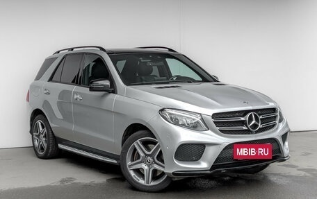 Mercedes-Benz GLE, 2017 год, 5 000 000 рублей, 3 фотография
