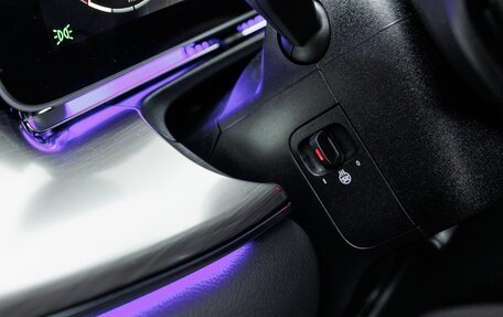Mercedes-Benz V-Класс, 2026 год, 14 090 000 рублей, 16 фотография