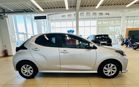 Toyota Yaris, 2020 год, 1 099 000 рублей, 7 фотография