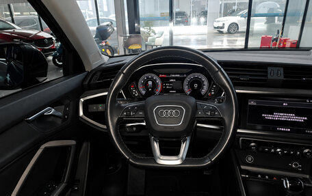 Audi Q3, 2022 год, 1 950 000 рублей, 4 фотография