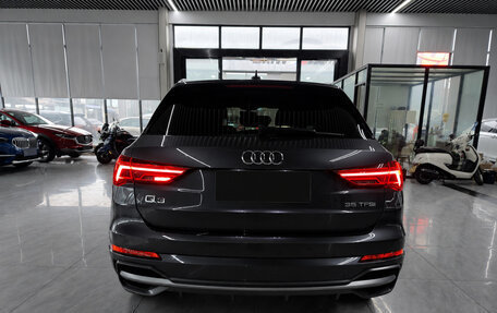 Audi Q3, 2022 год, 1 950 000 рублей, 3 фотография