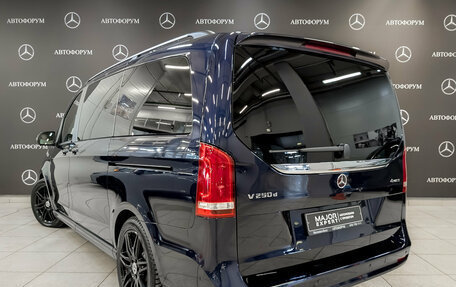 Mercedes-Benz V-Класс, 2021 год, 6 290 000 рублей, 7 фотография