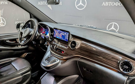 Mercedes-Benz V-Класс, 2021 год, 6 290 000 рублей, 11 фотография