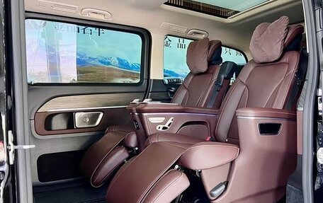 Mercedes-Benz V-Класс, 2026 год, 10 300 000 рублей, 14 фотография
