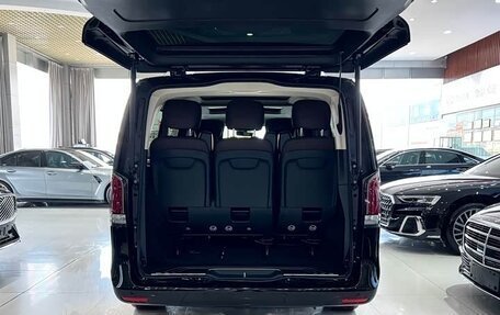 Mercedes-Benz V-Класс, 2026 год, 10 300 000 рублей, 19 фотография