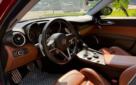 Alfa Romeo Giulia II, 2017 год, 2 700 000 рублей, 7 фотография