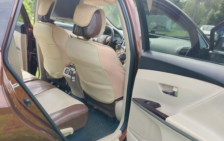 Toyota Venza I, 2010 год, 1 850 000 рублей, 11 фотография